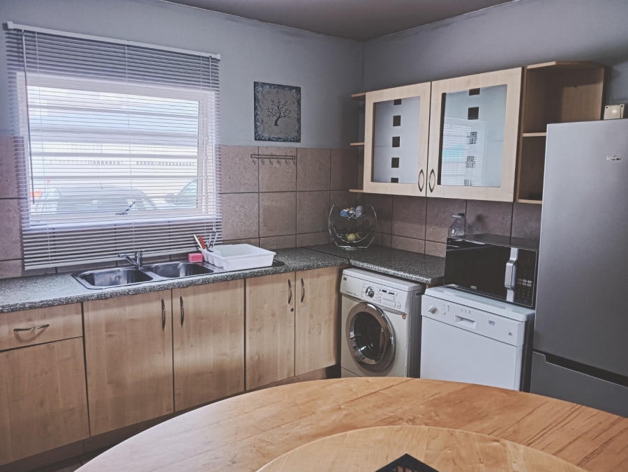 To Let 3 Bedroom Property for Rent in Diaz Beach Western Cape